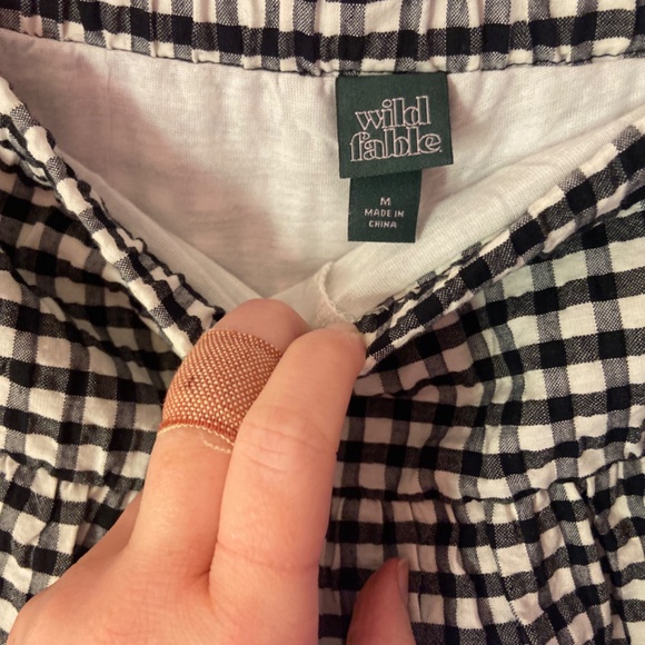 Wild Fable Gingham Shorts Black/White Seersucker Elastic High Waist Women’s - Picture 3 of 3